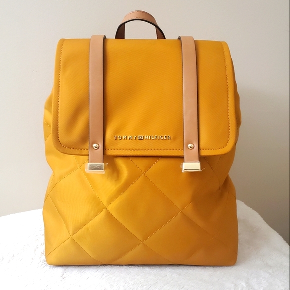 Tommy hilfiger backpack 🎒 - Picture 8 of 12